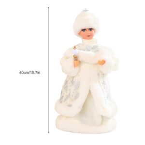 Djecak u bijelom ruhu