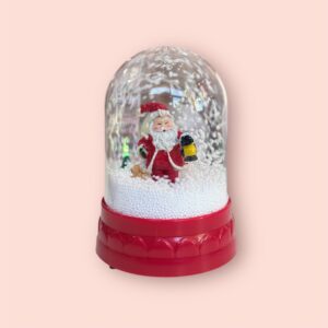 Staklena kugla sa muzikom